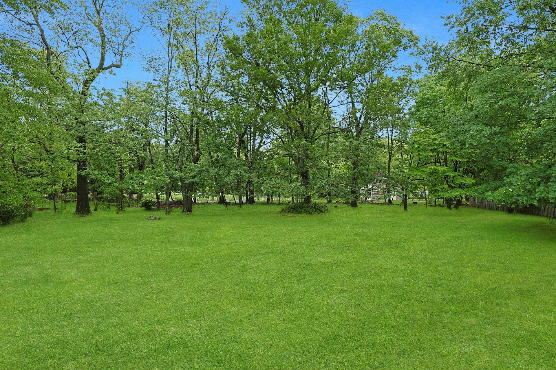 120 Locust Drive, Nyack, New York image 29