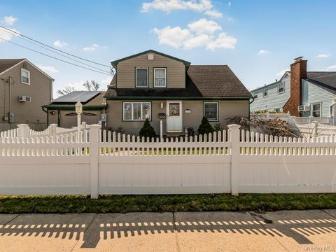 Homes For Sale - 159 Montgomery Avenue<br/> Oceanside, NY 11572