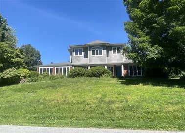 91 Ridge Road Marlboro NY 12542