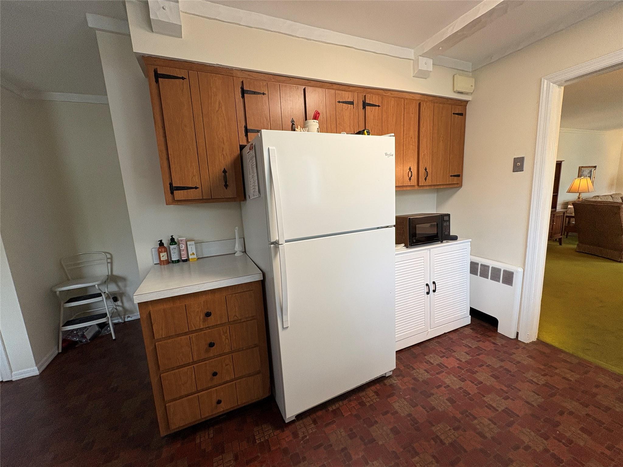 53 Canterbury Lane, North Babylon, New York image 3