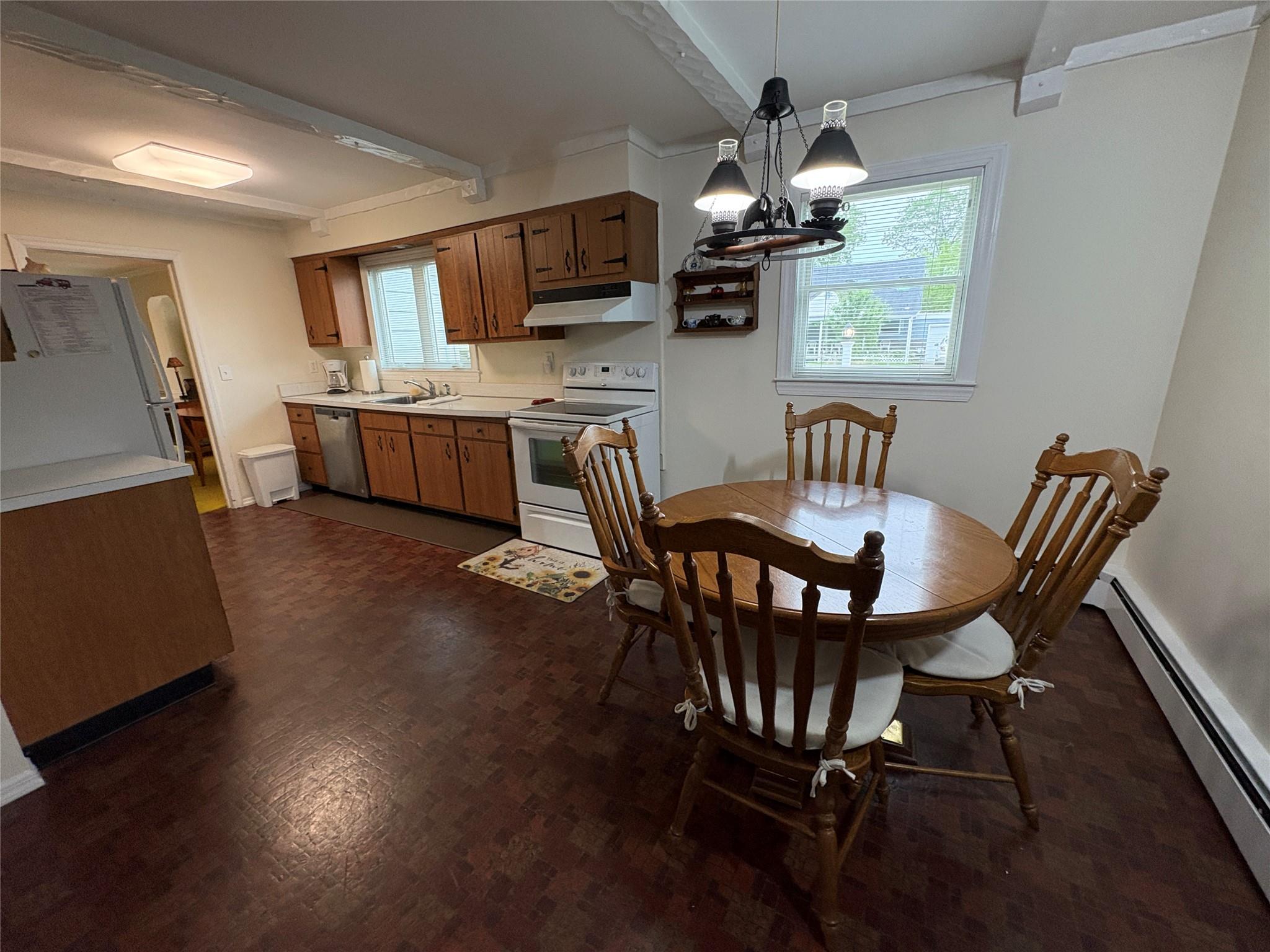 53 Canterbury Lane, North Babylon, New York image 4