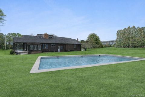 138 Longview Road Southampton NY 11968