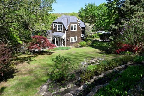 5 Donald Drive, Hastings-On-Hudson, NY 10706 - MLS#: 860080