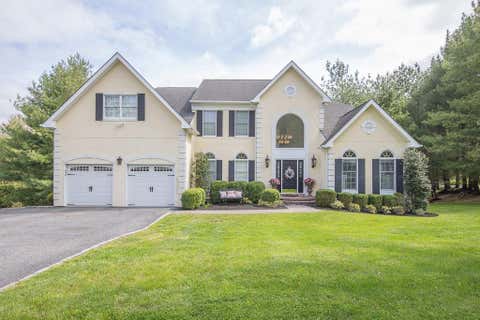 Photo for 11 Carlton Drive