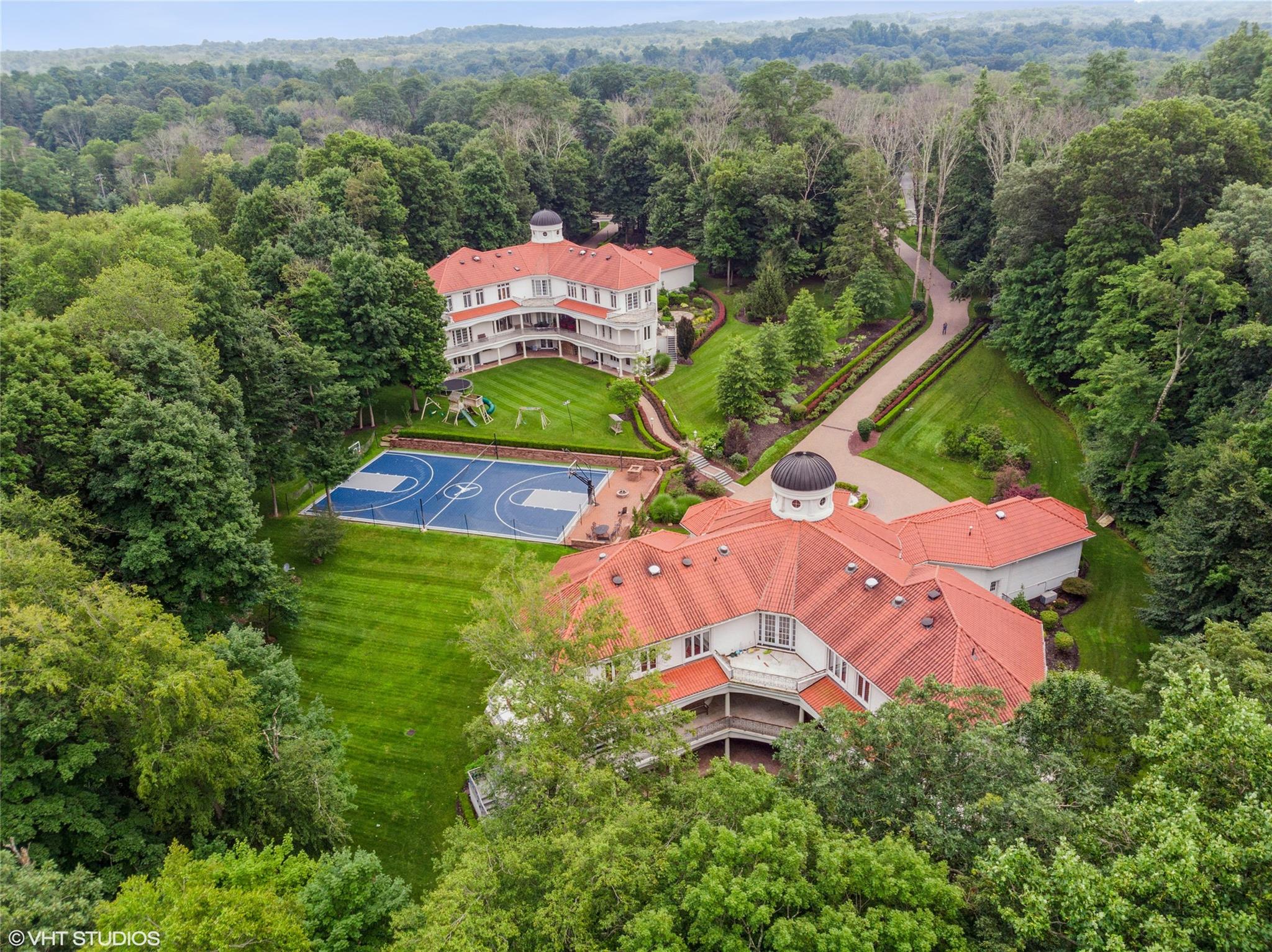 652 Haverstraw Road, Suffern, New York image 3