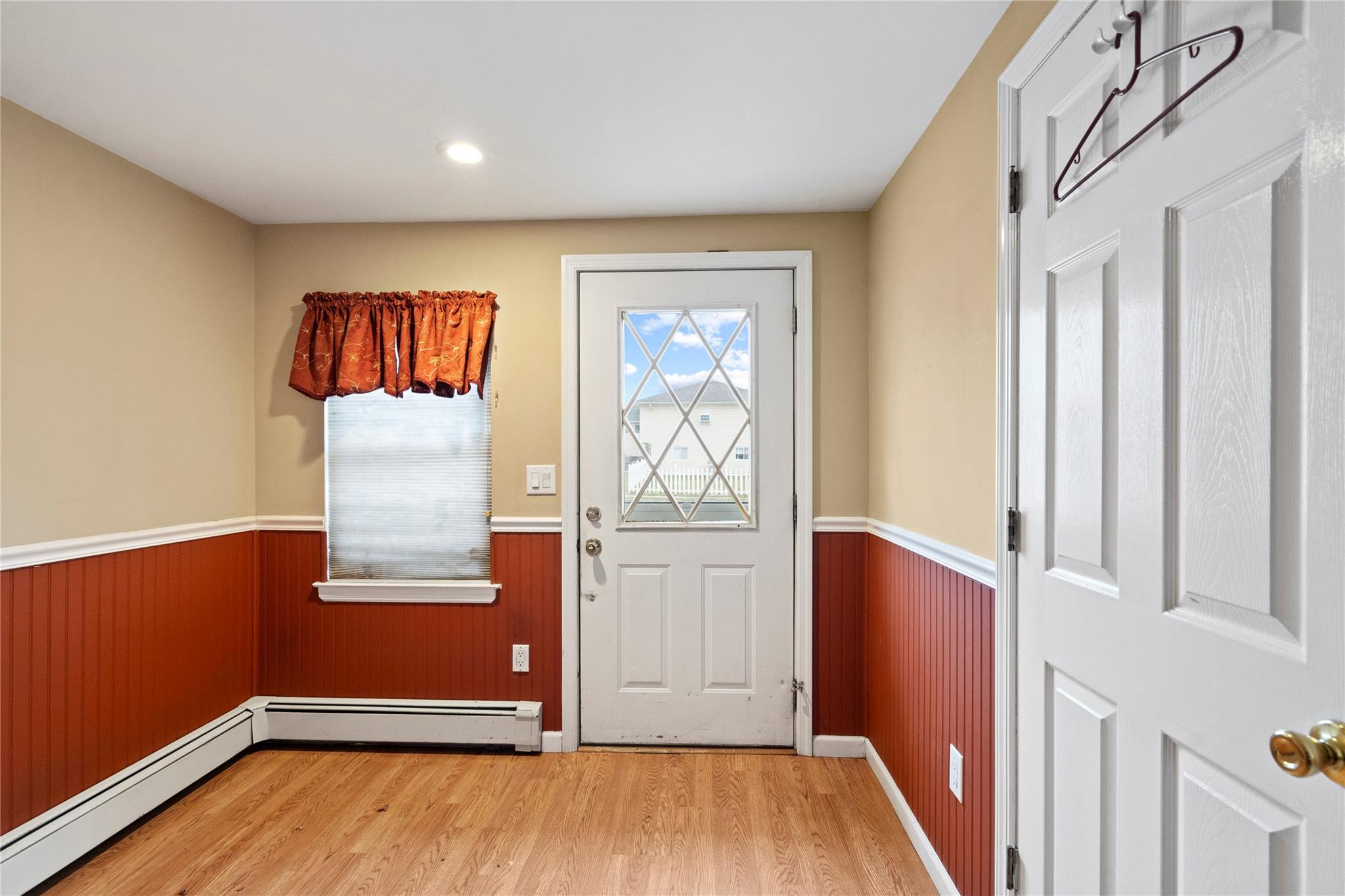 107 Greenway Drive, Farmingdale, New York image 12