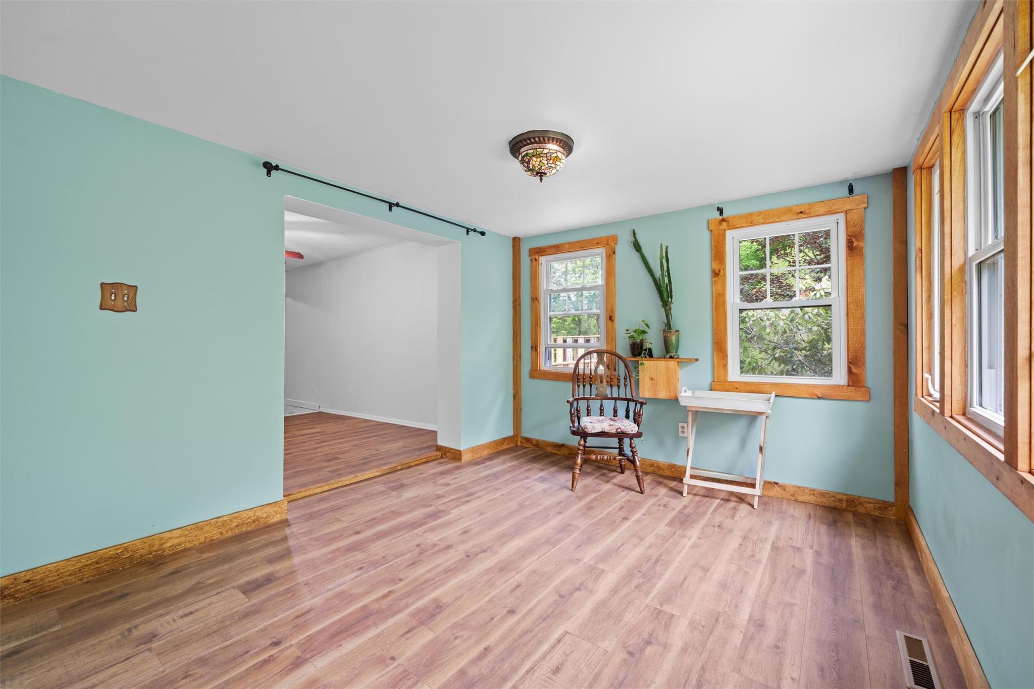 327 Walnut Avenue, New Windsor, New York image 4