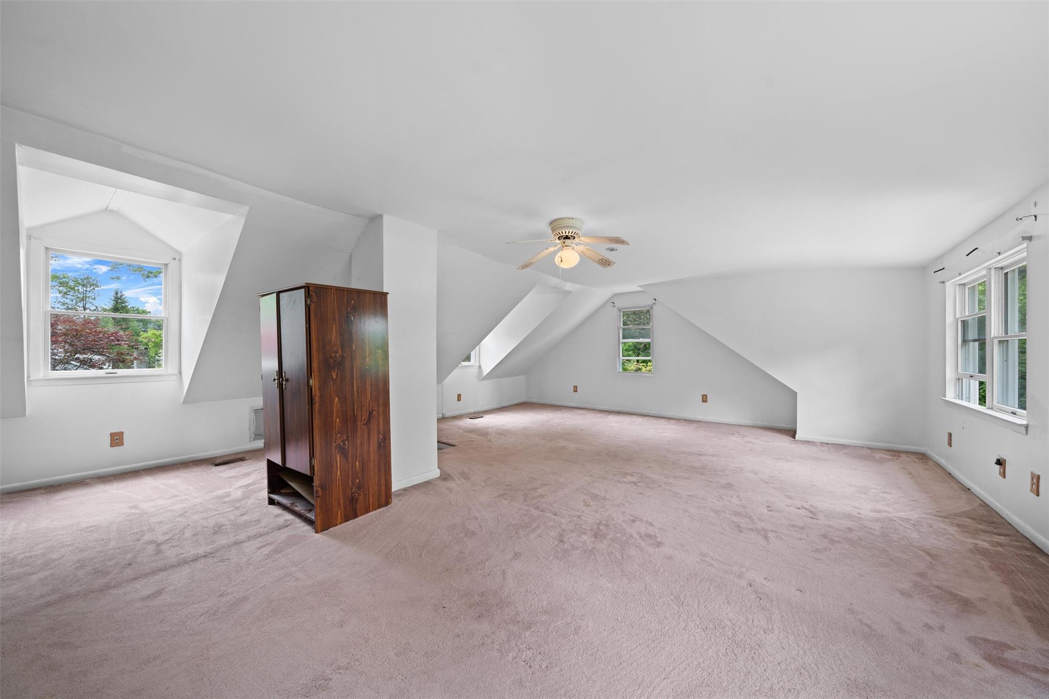 327 Walnut Avenue, New Windsor, New York image 23