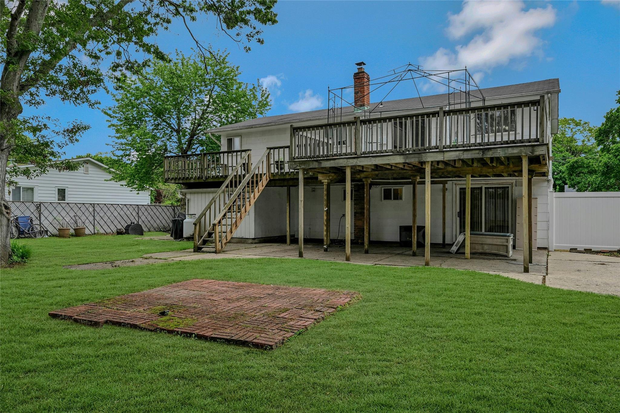 61 Opal Street, Holbrook, New York image 31