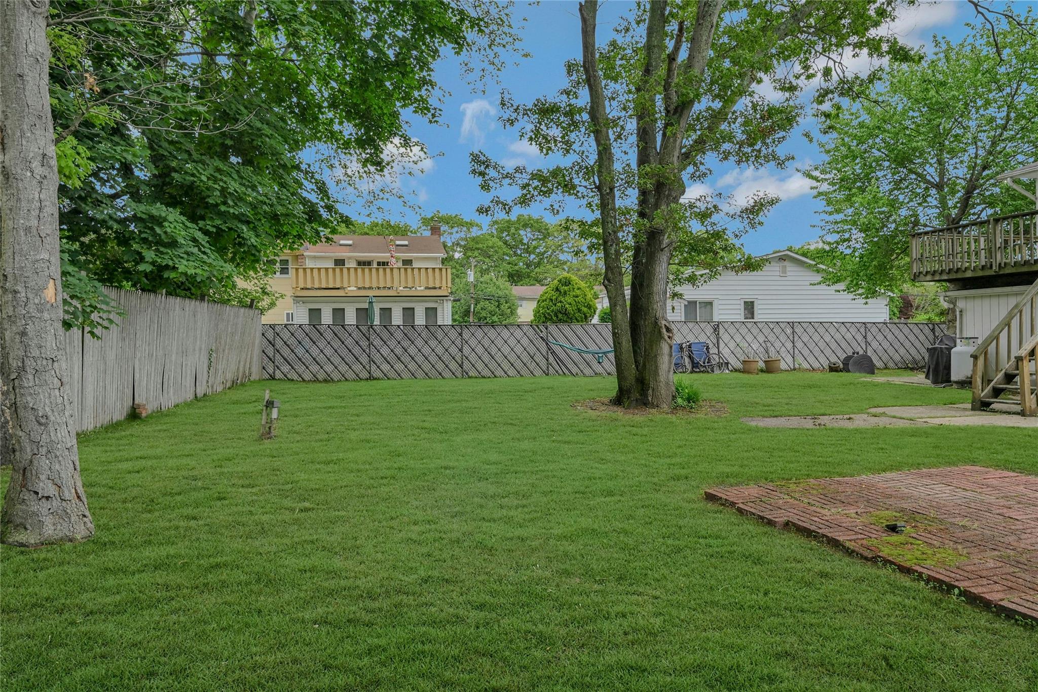 61 Opal Street, Holbrook, New York image 32