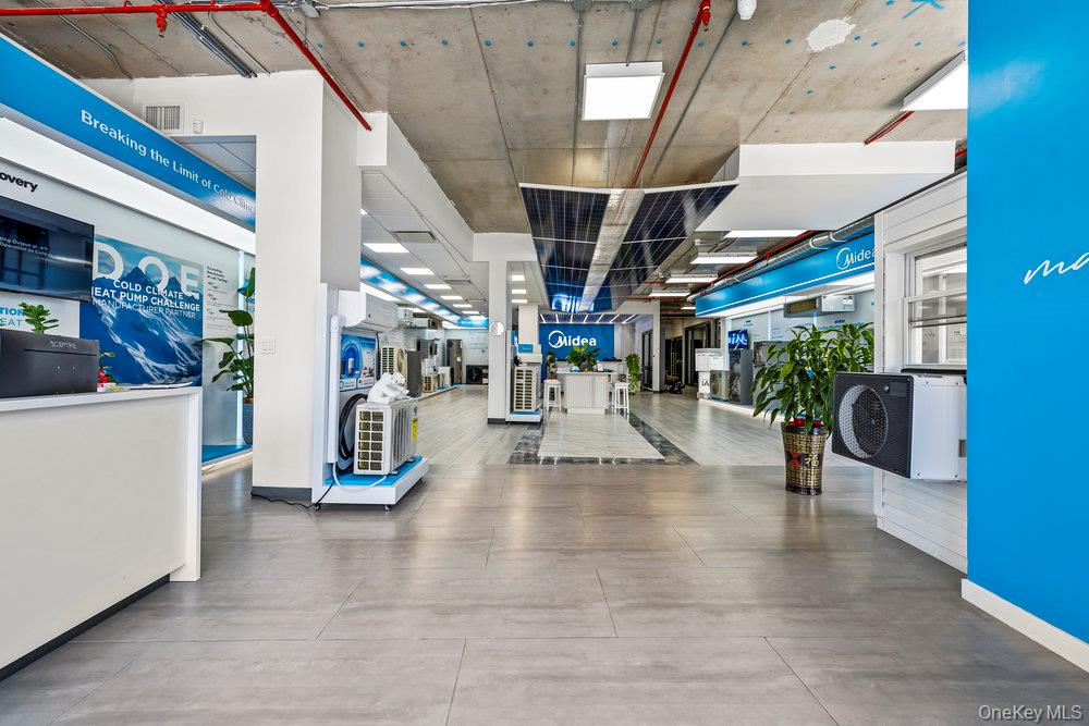 158-15 Union Turnpike 1A,1B,1D