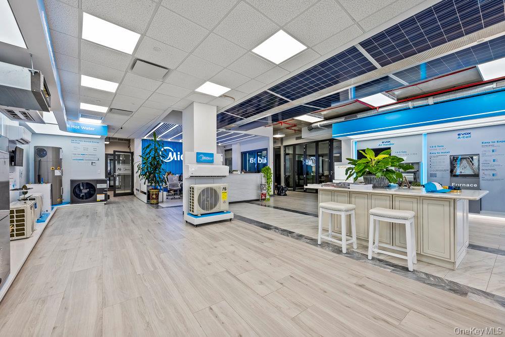 158-15 Union Turnpike 1A,1B,1D