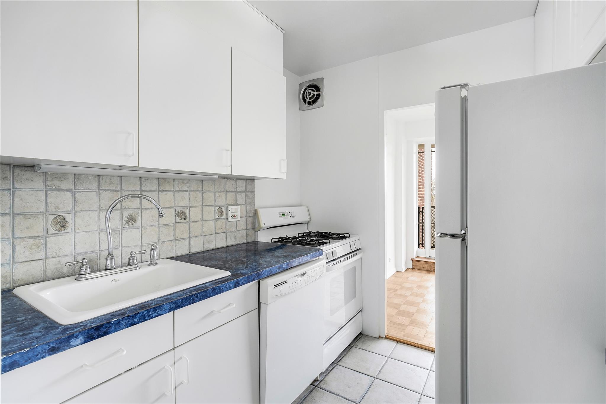 2727 Palisade Avenue #14A, Bronx, New York image 8
