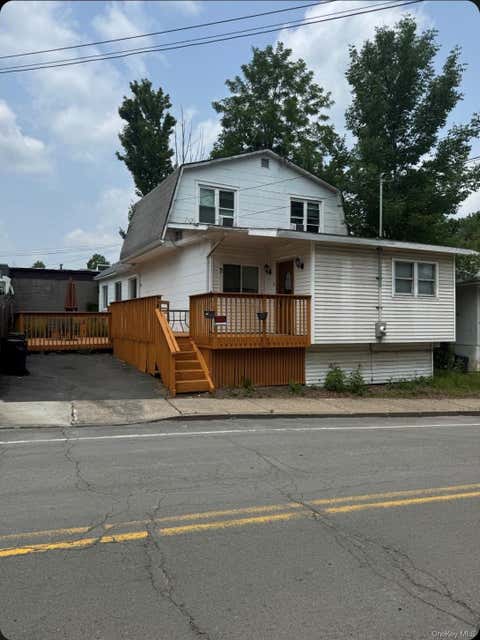 Homes For Sale - 7 Dairyland Road<br/> Woodridge, NY 12789