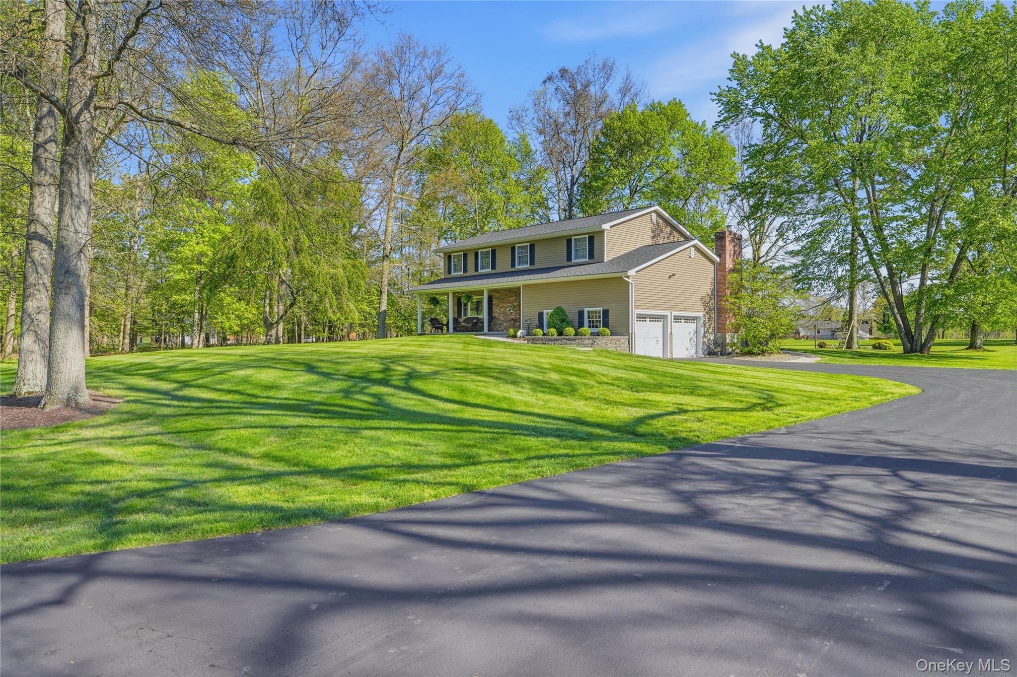 36 River Glen Road
