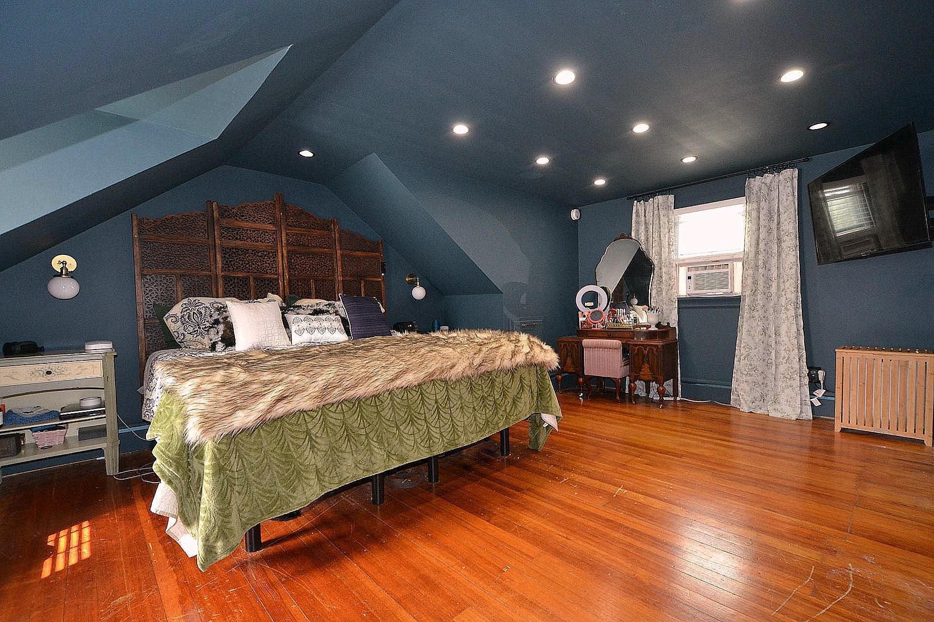 279 Woodlawn Avenue, Saint James, New York image 20