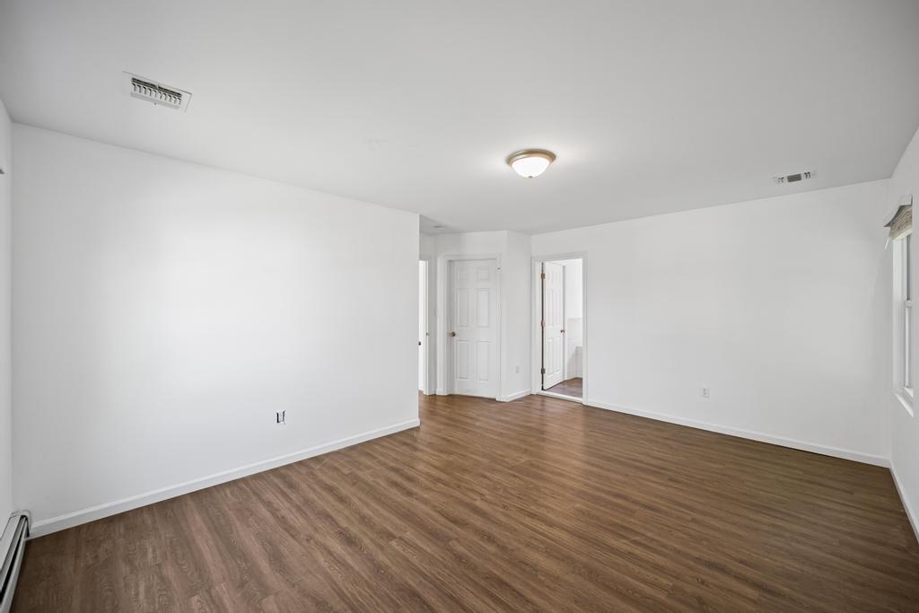 613 14th Street, West Babylon, New York image 25