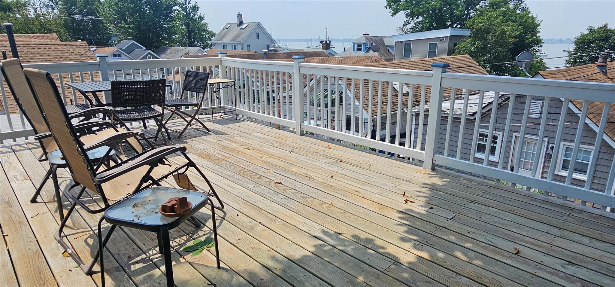 32A Carroll Street 32A