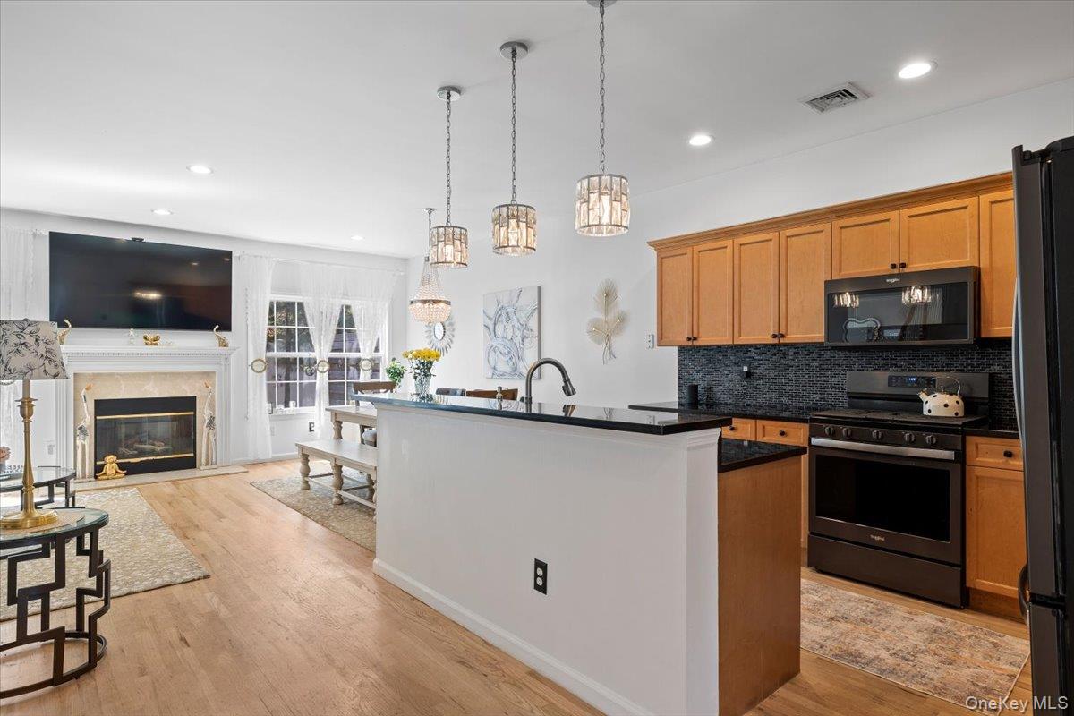 19 Terrace Lane - Photo 2