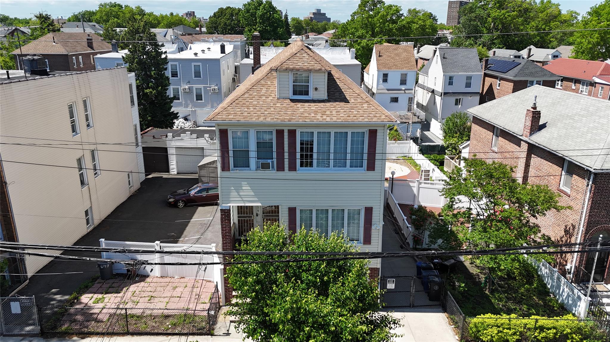 2881 Harrington Avenue, Bronx, New York image 2