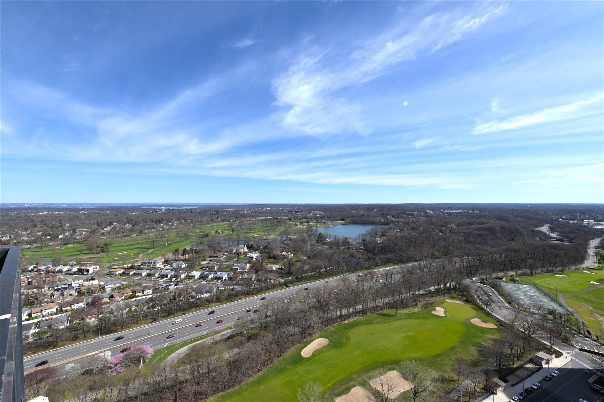 269-10 Grand Central Parkway #33L, Floral Park, New York image 25