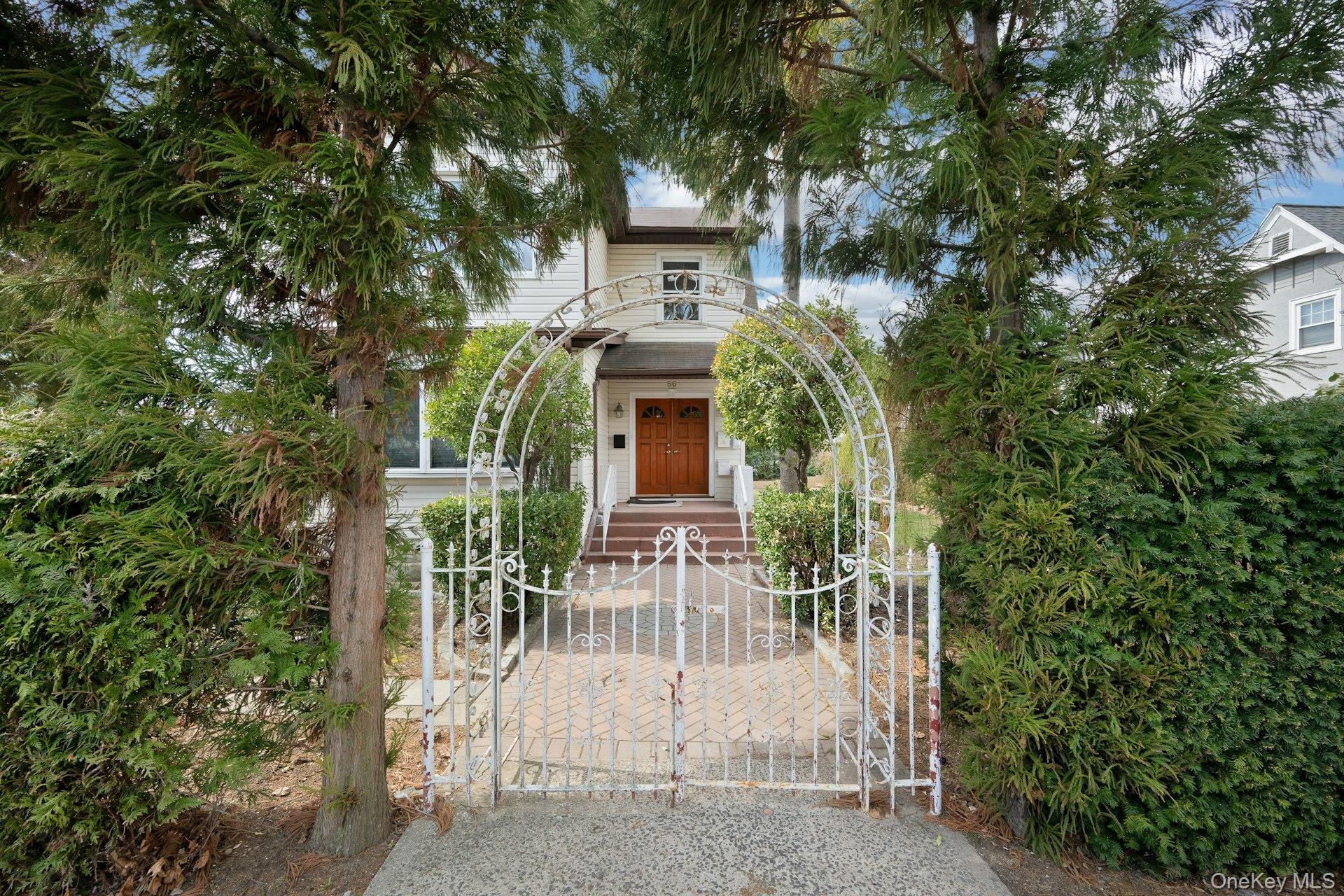 56 Stephenson Boulevard