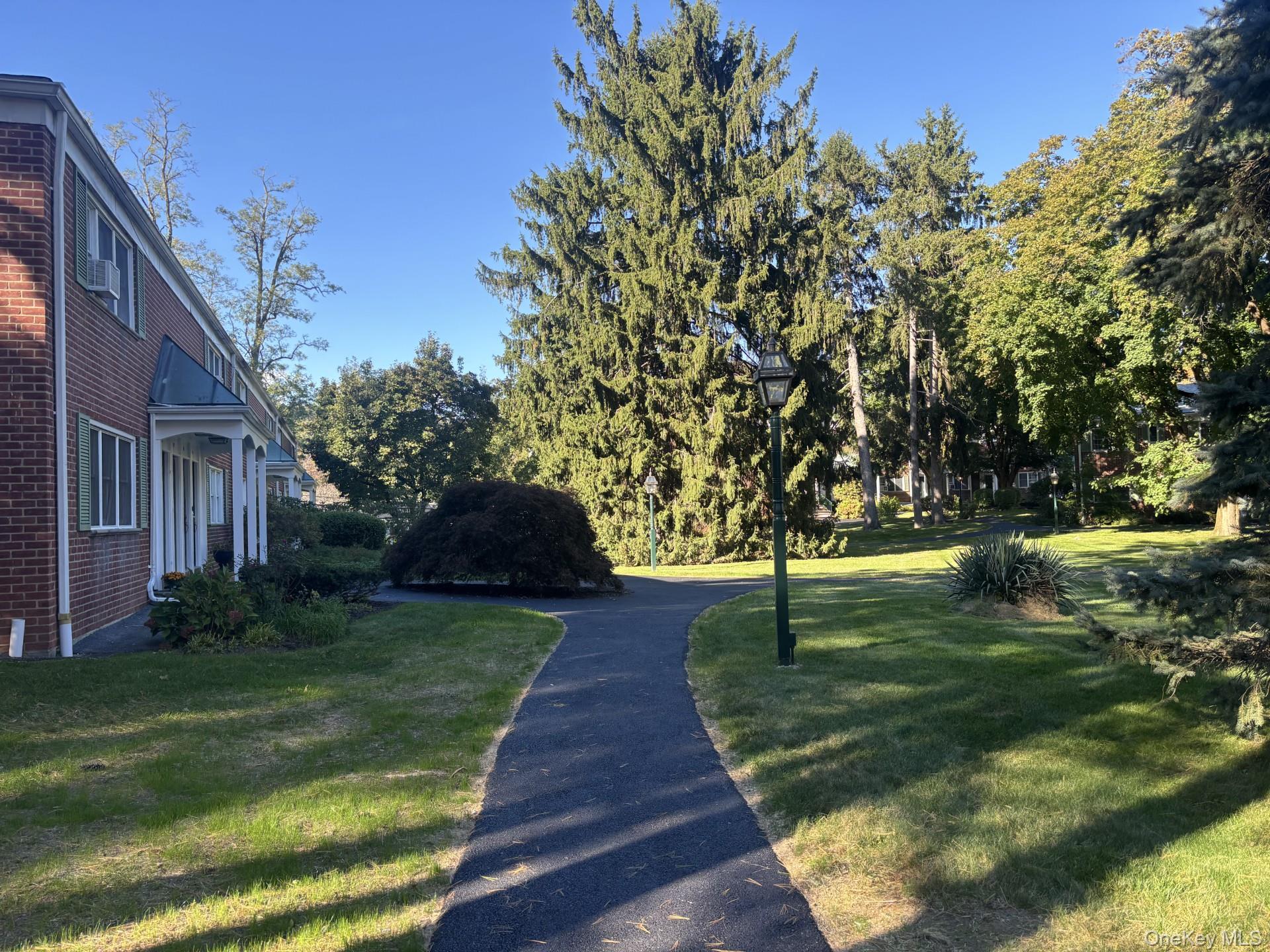 590 Bedford Road 22
