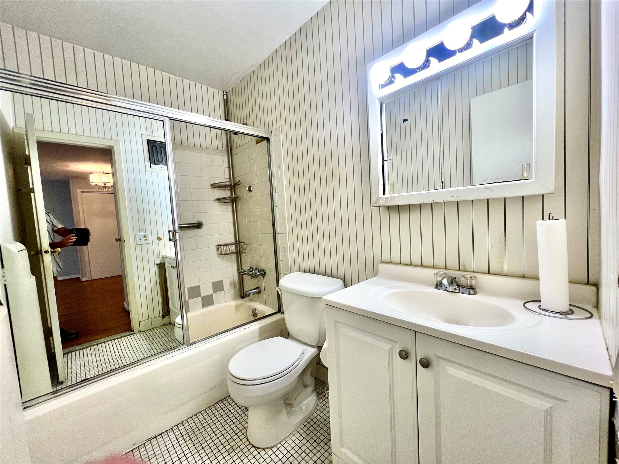 530 Hudson Avenue #A4, Cedarhurst, New York image 5