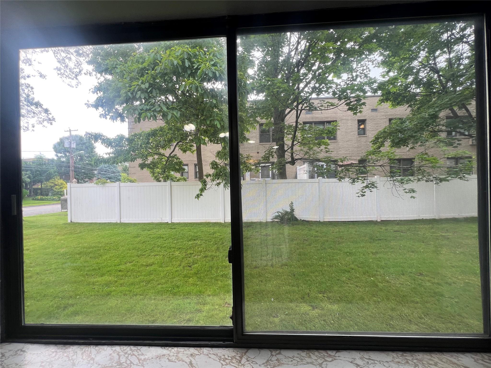 530 Hudson Avenue #A4, Cedarhurst, New York image 6