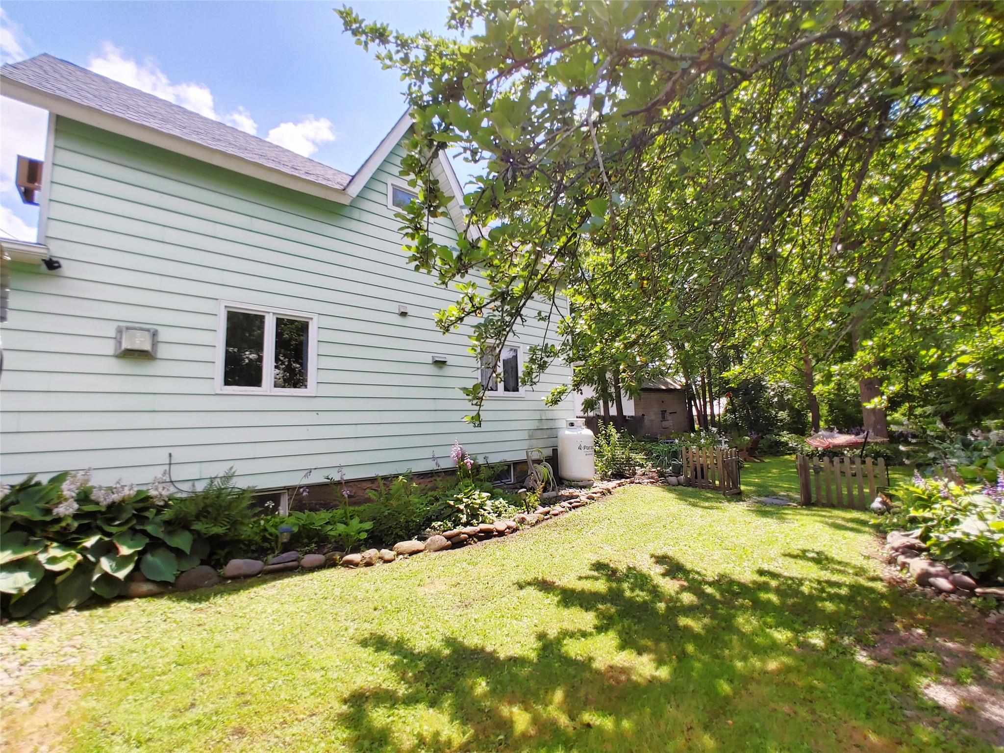 18 Tremper Avenue