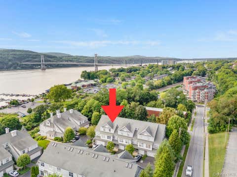 Condo For Sale - 303 Bridgeview Drive<br/> Poughkeepsie, NY 12601