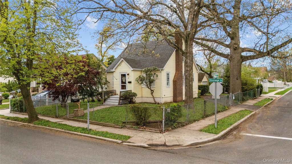 Photo of 21 Voshage Street, North Baldwin, NY 11510 (MLS # 993397)