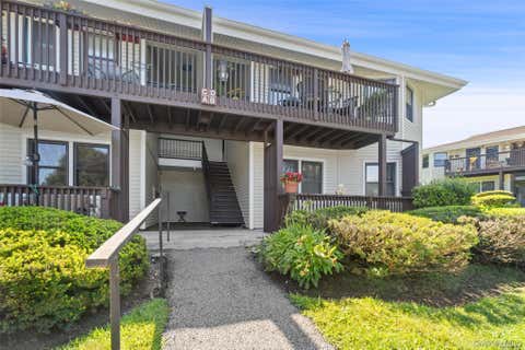 Condo For Sale - 39 Sussex Drive #B<br/> Yorktown Heights, NY 10598
