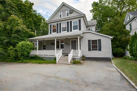 454 Main Street Port Washington NY 11050