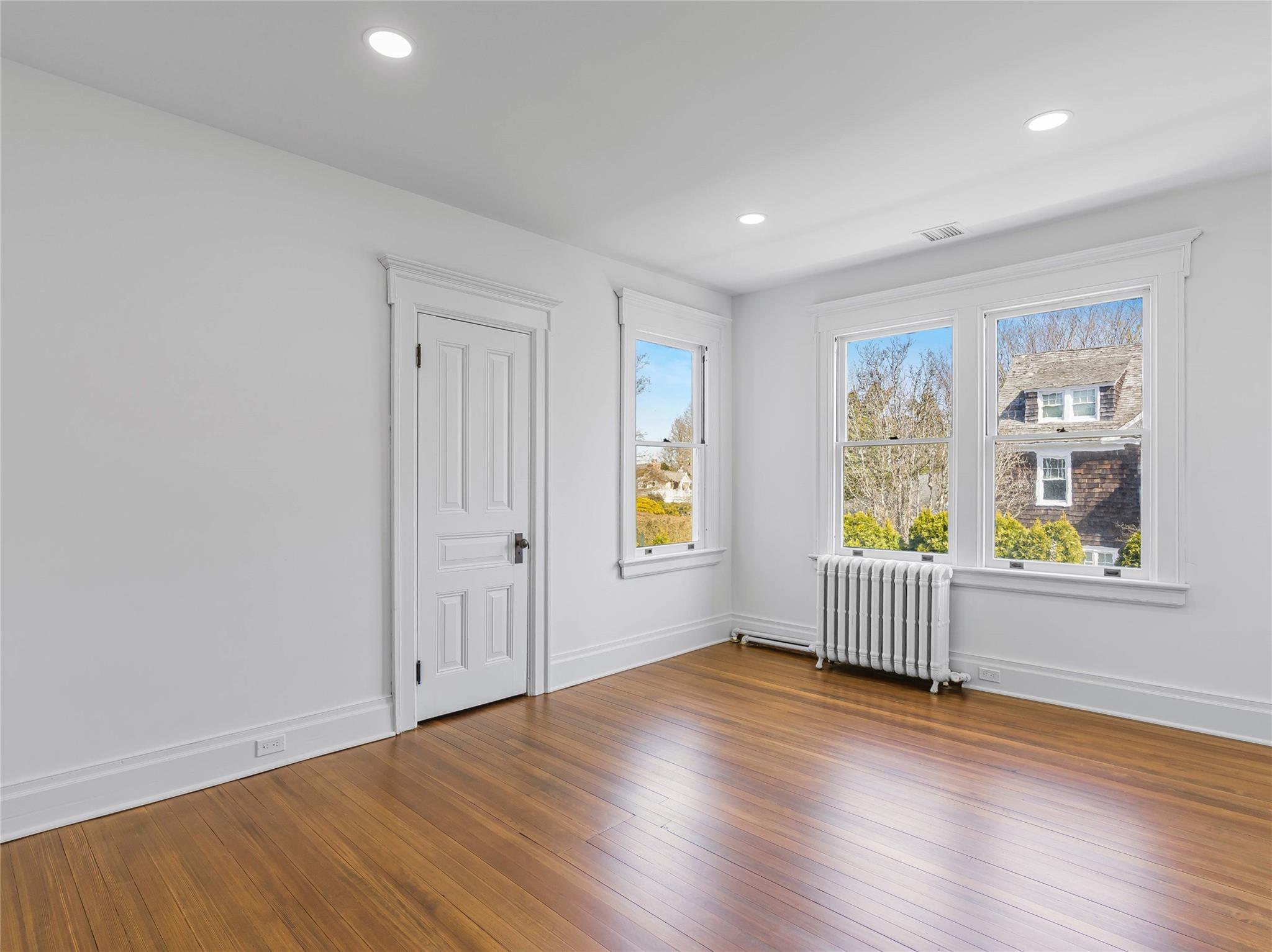30 Huntting Lane, East Hampton, New York image 17