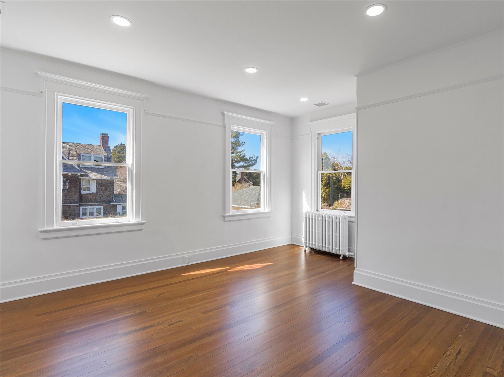 30 Huntting Lane, East Hampton, New York image 19