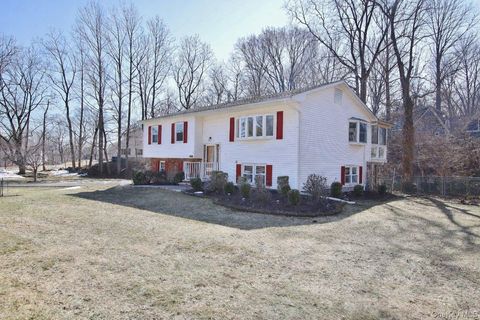 Homes For Sale - 22 Adams Drive<br/> Stony Point, NY 10980