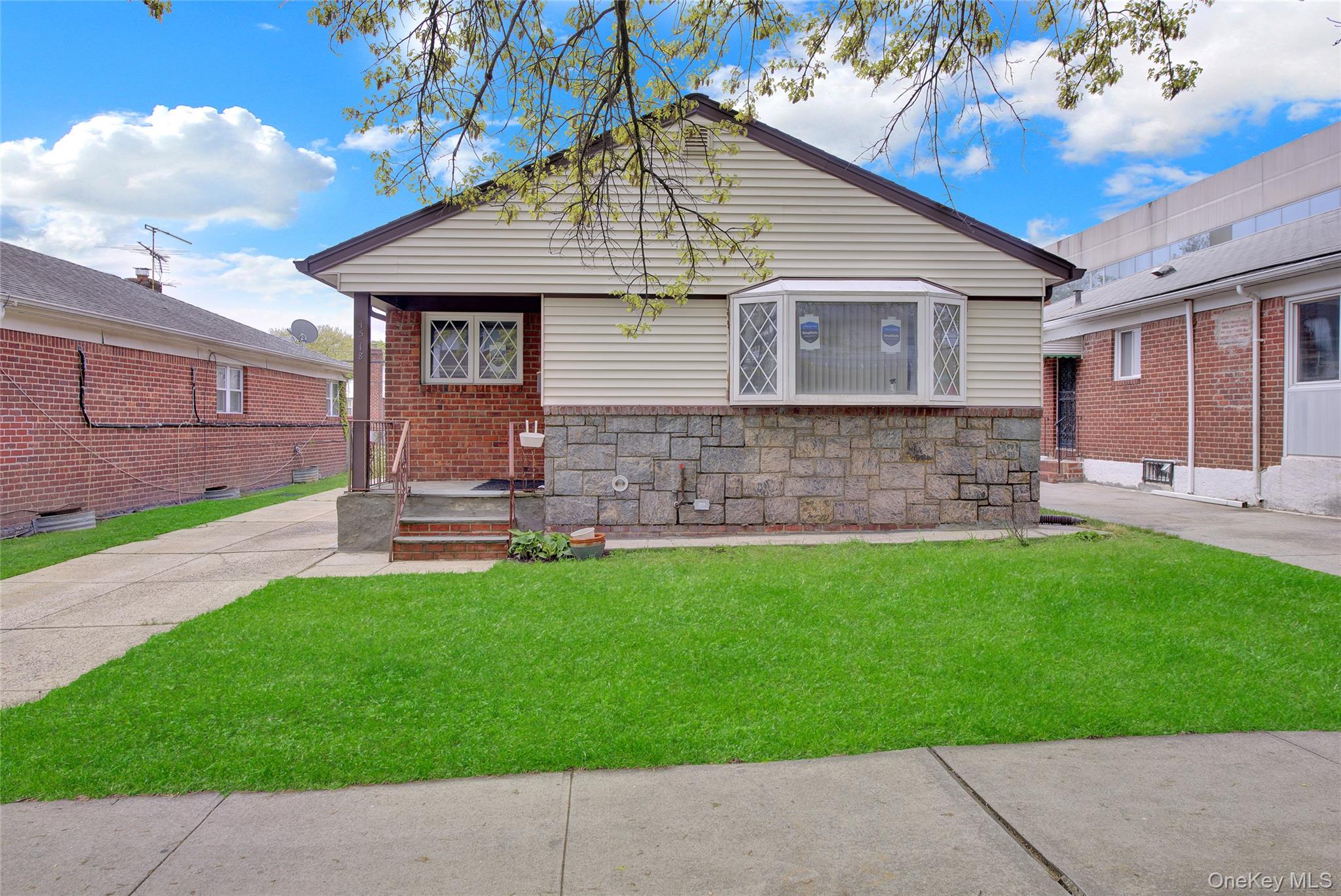 4518 Springfield Boulevard