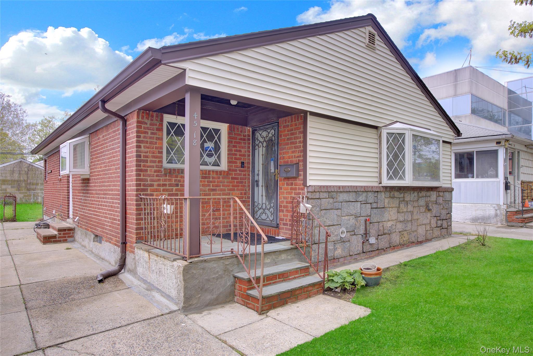 4518 Springfield Boulevard