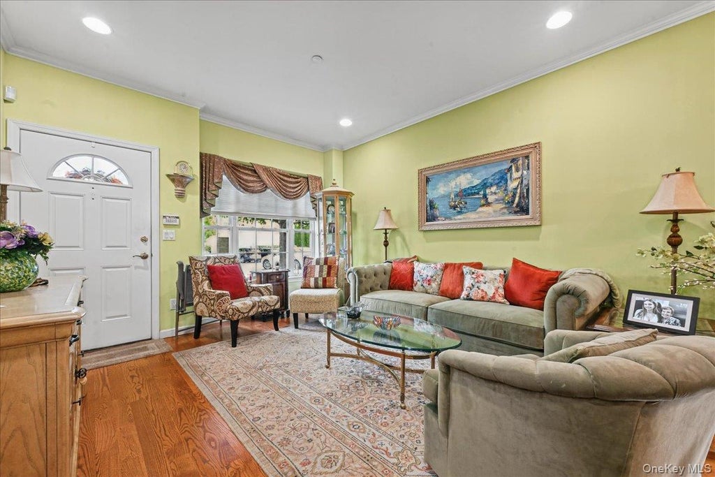 Photo of 156 Spring Drive, East Meadow, NY 11554 (MLS # 1063005)