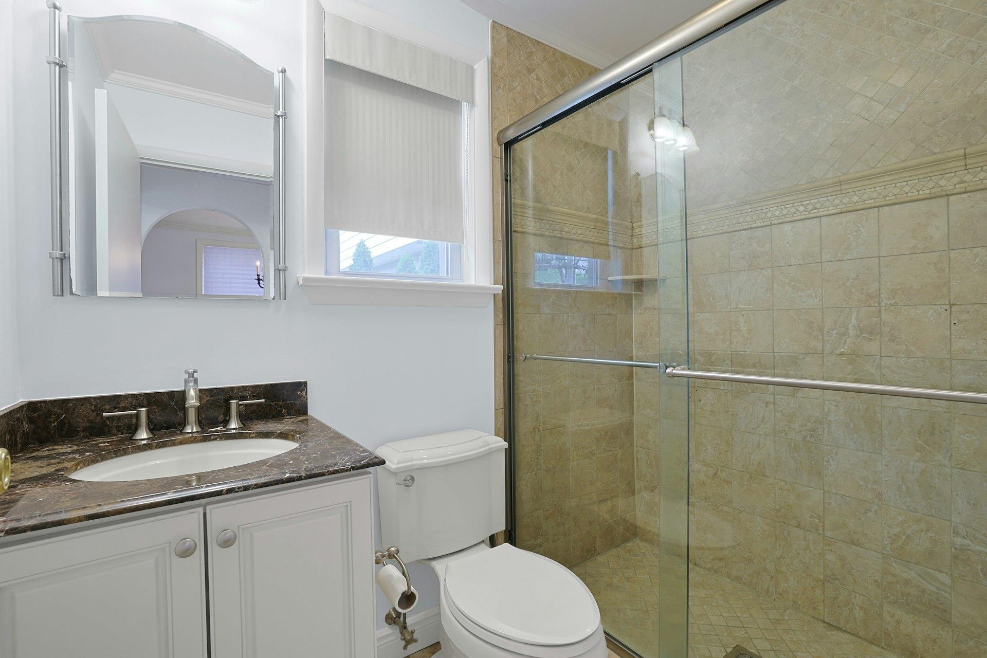 4 Rosedale Avenue, New Rochelle, New York image 16