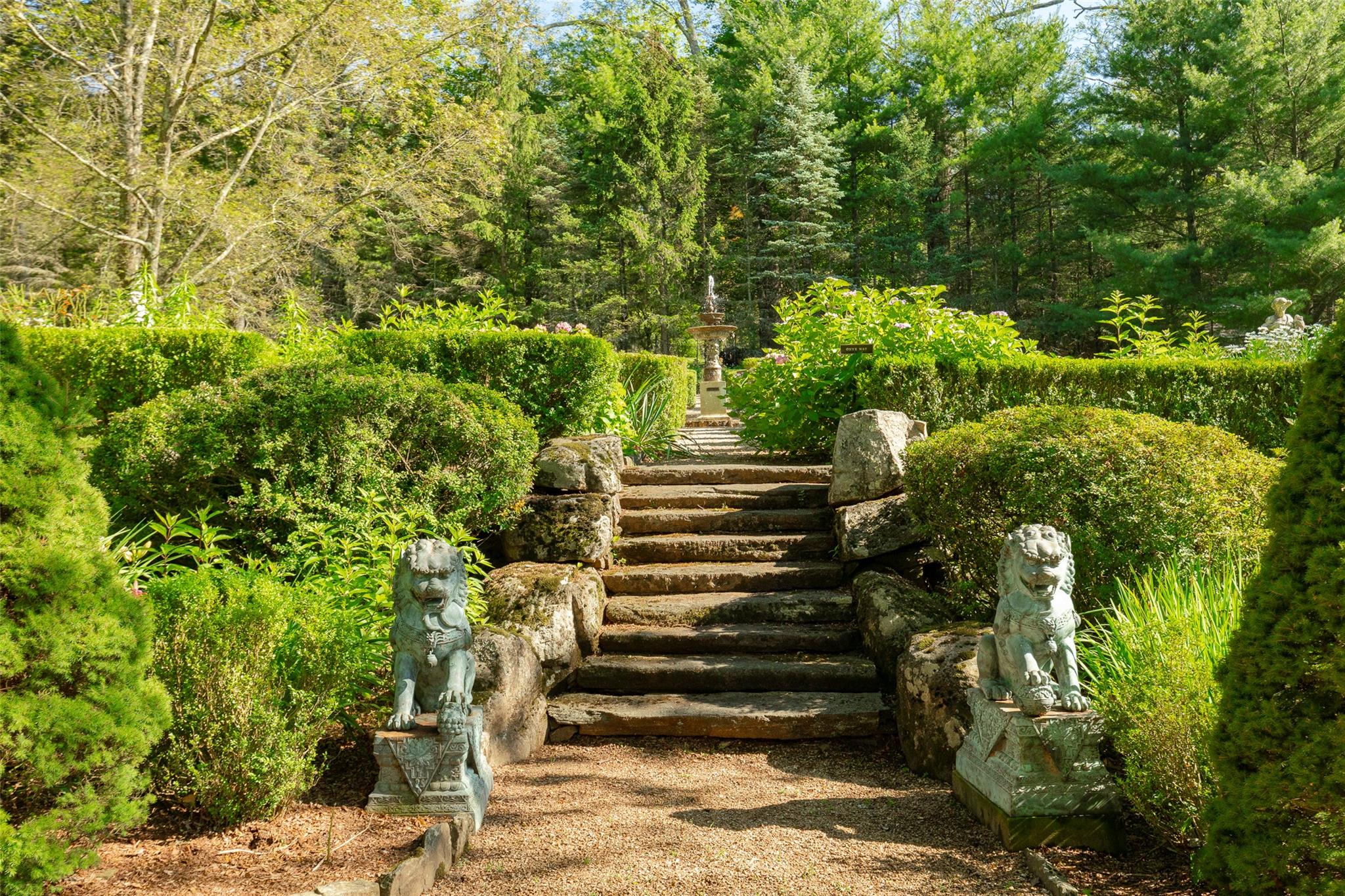 193 Tuxedo Road, Tuxedo Park, New York image 39