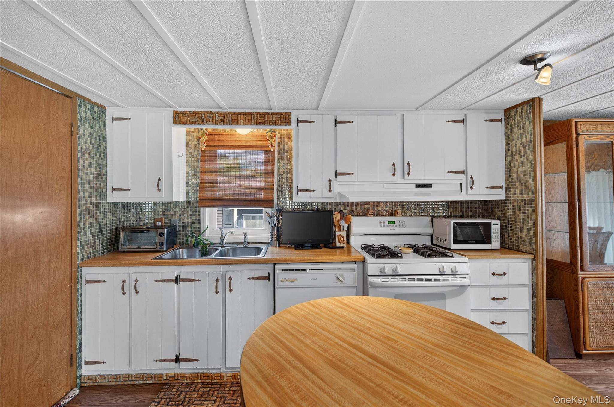 118 King George Drive