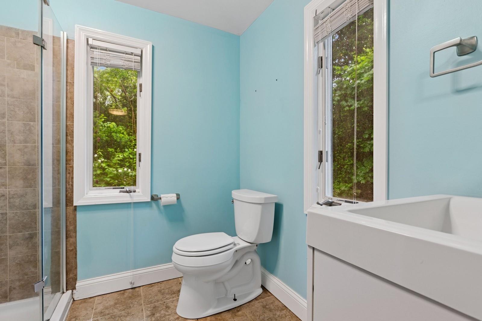 5 Murray Hill Road, Sound Beach, New York image 12