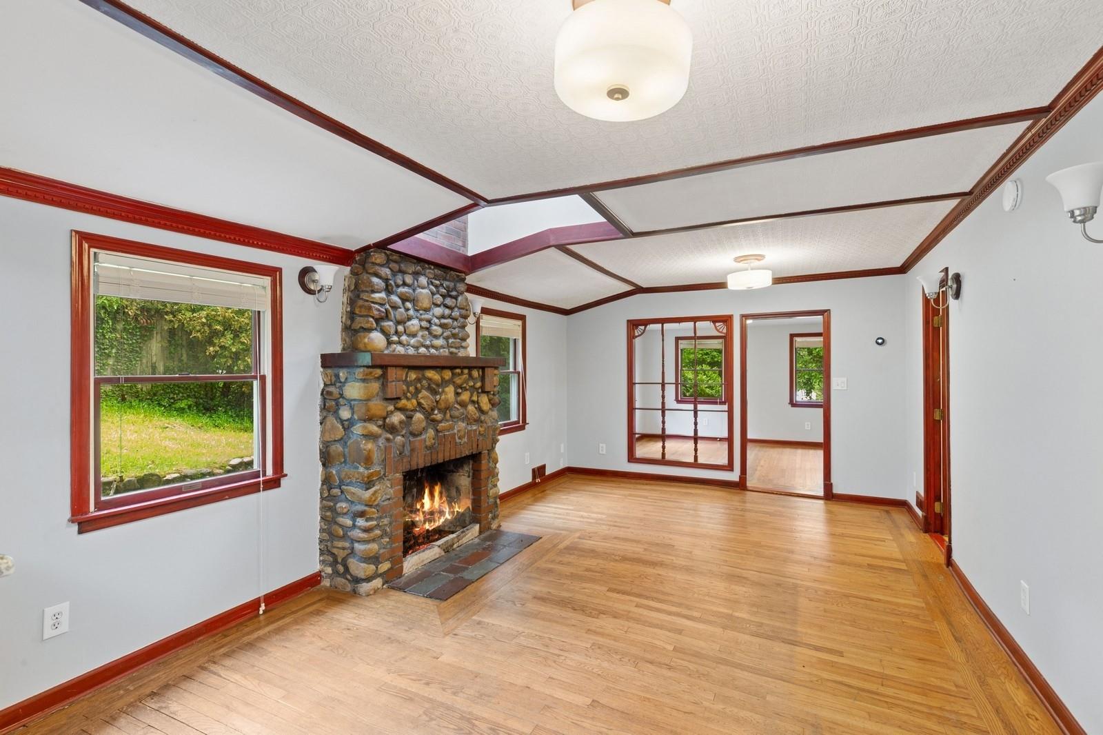 5 Murray Hill Road, Sound Beach, New York image 3