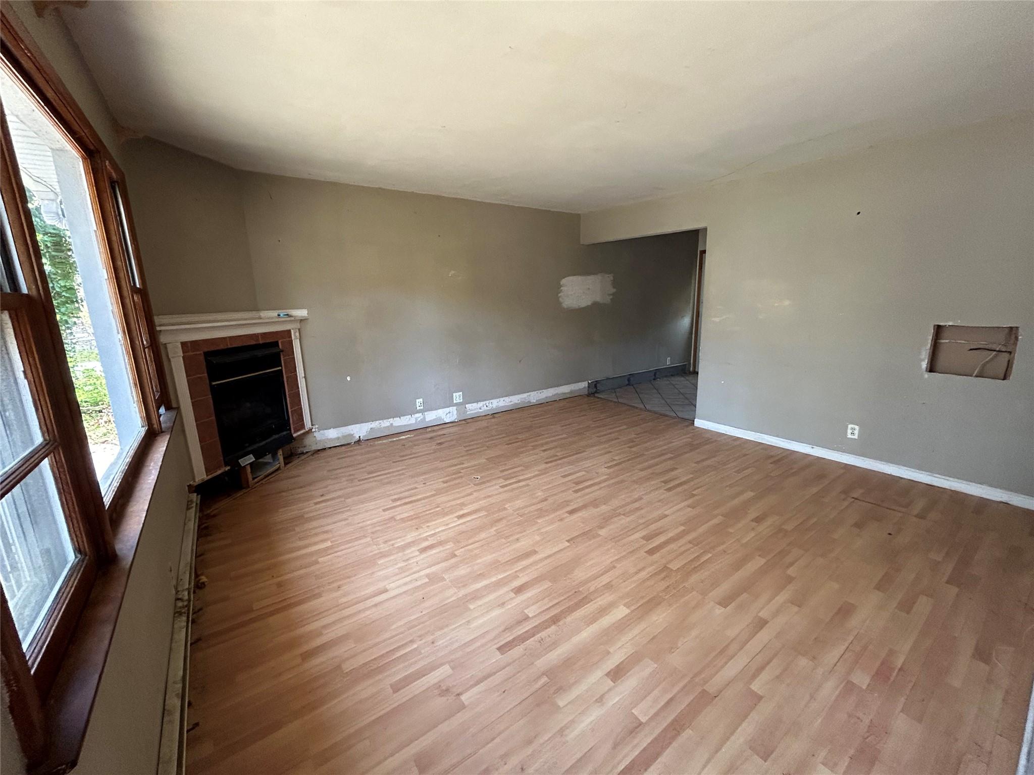 7 Seacliff Road, Sound Beach, New York image 6