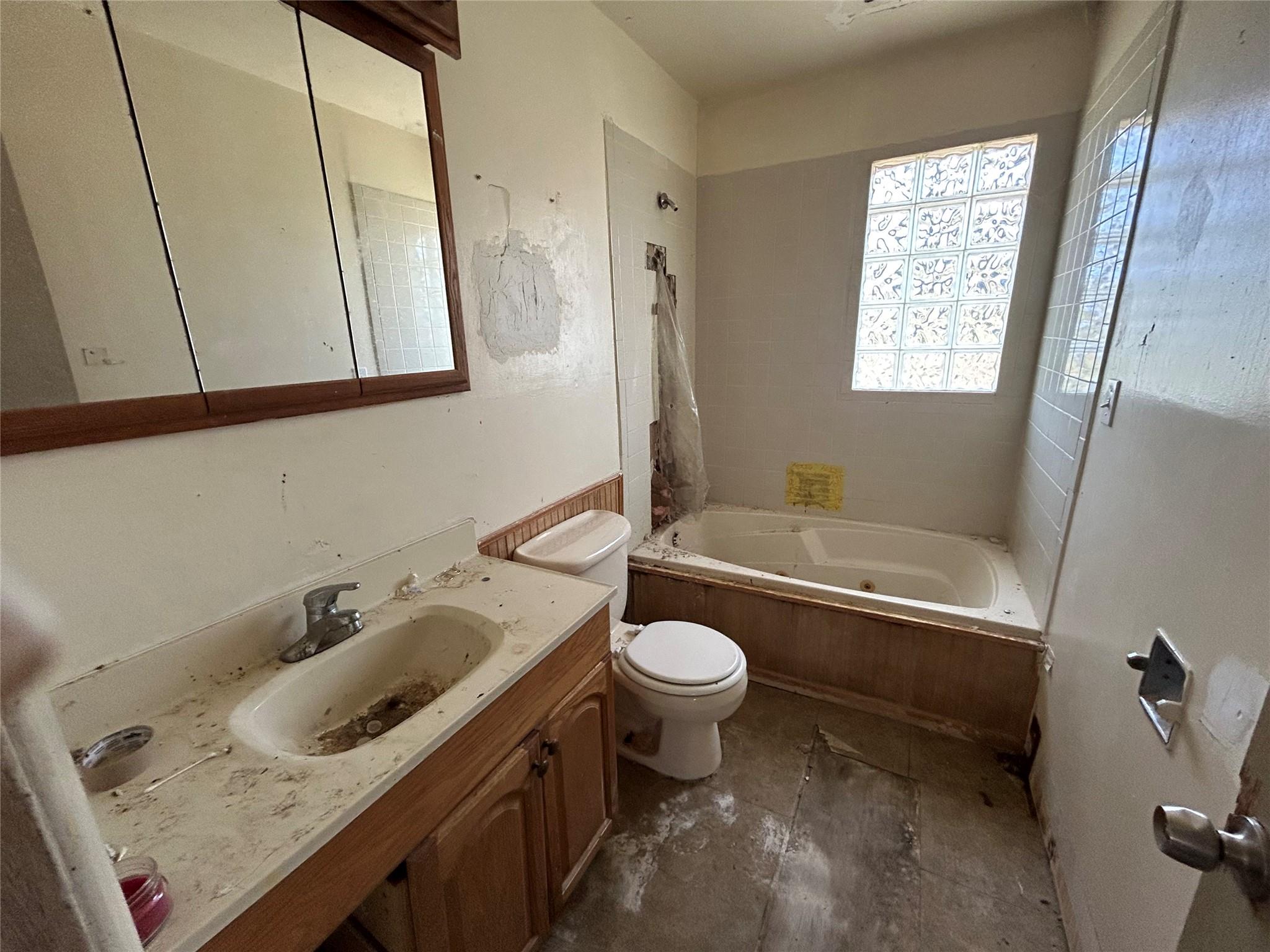 7 Seacliff Road, Sound Beach, New York image 8