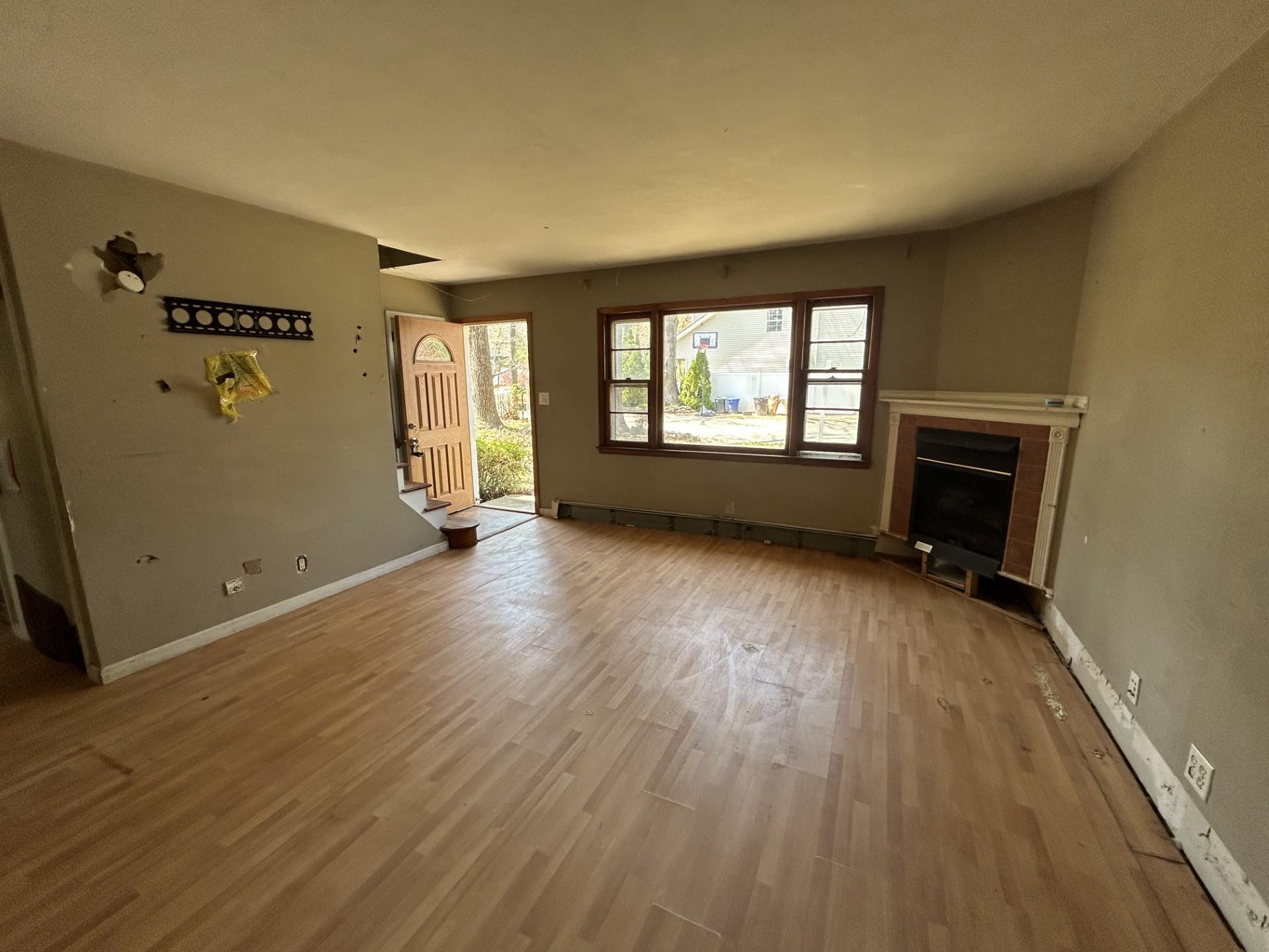 7 Seacliff Road, Sound Beach, New York image 5