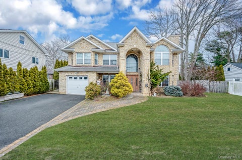 Photo of 120 Waldo Street, Copiague, NY 11726 (MLS # 1058605)