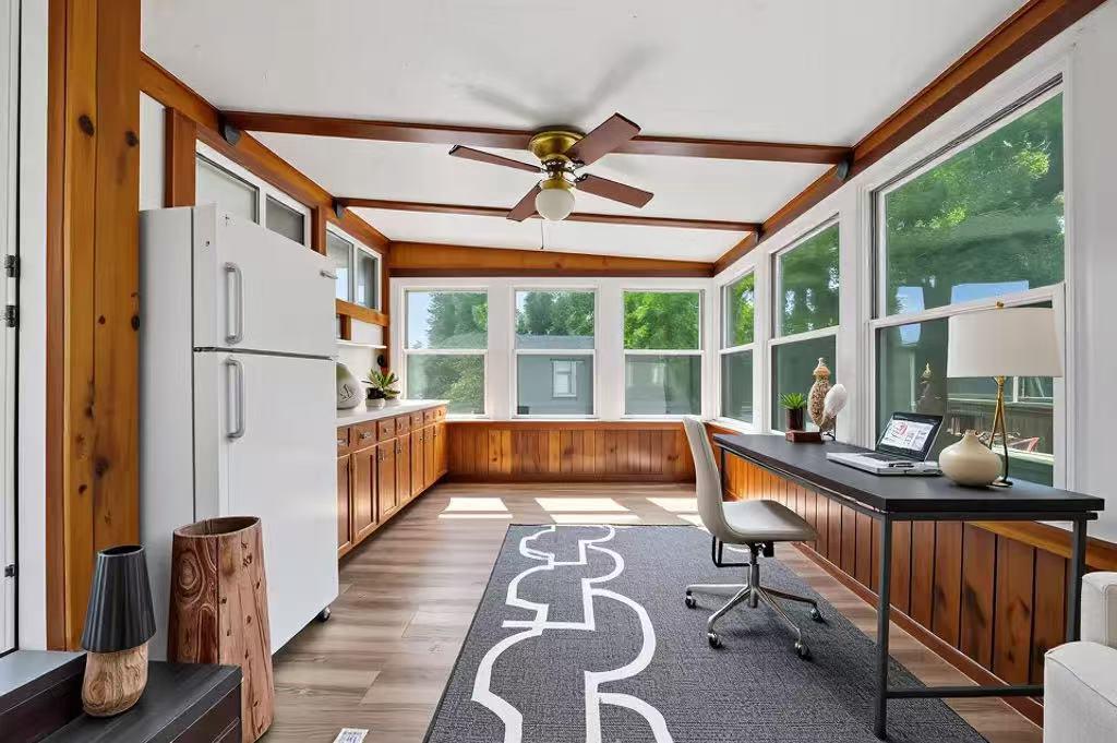 21 Teibrook Avenue, Syosset, New York image 16